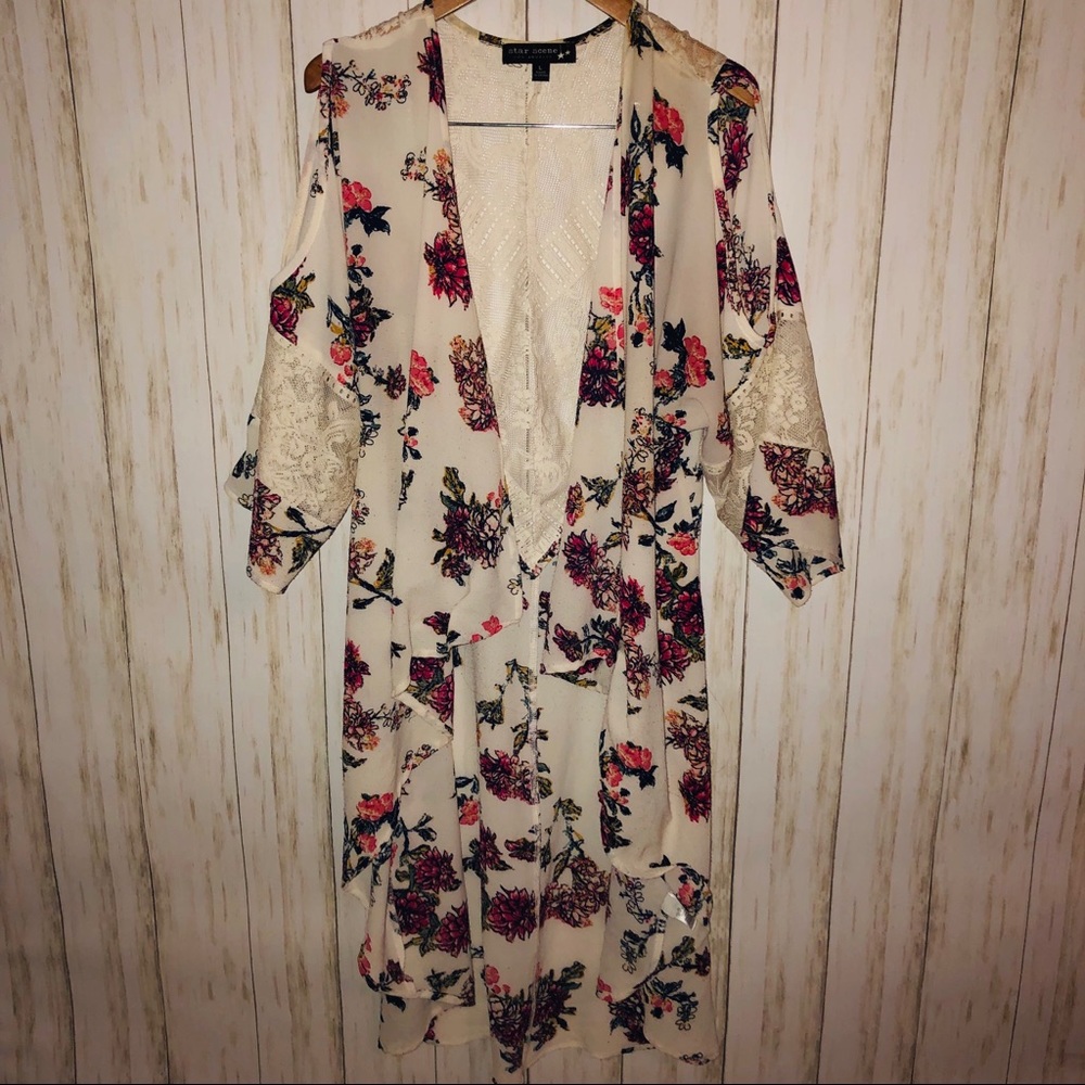 Star Scene kimono, sheer/lace, Large hi-lo front